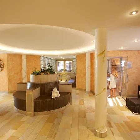 فندق Naturparkhotel Adler 4*