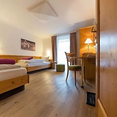 Naturparkhotel Adler 4* 볼파흐