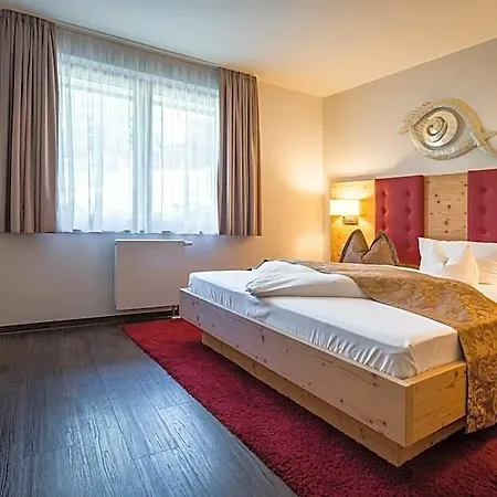 Naturparkhotel Adler 4*
