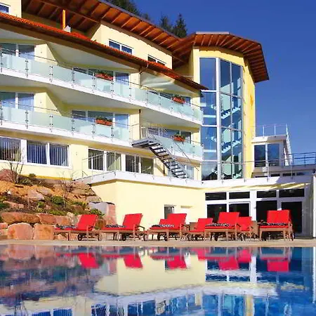 Naturparkhotel Adler 호텔 4*