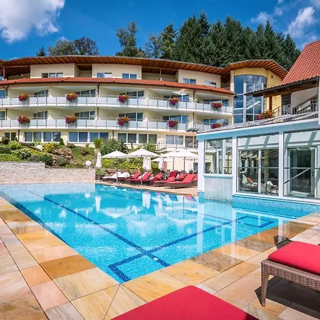 Naturparkhotel Adler فندق