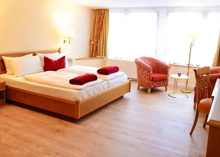 Naturparkhotel Adler Отель Вольфах