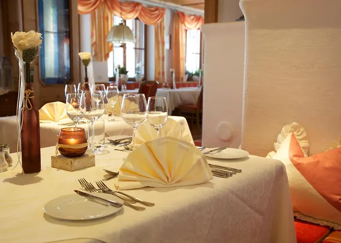 Naturparkhotel Adler Отель Вольфах