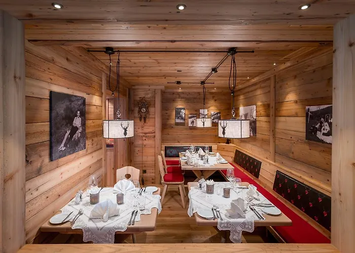 Отель Naturparkhotel Adler 4*