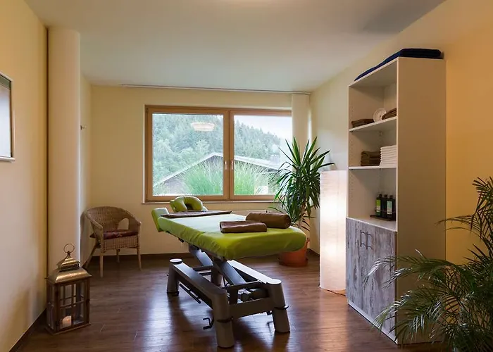 Отель Naturparkhotel Adler 4*