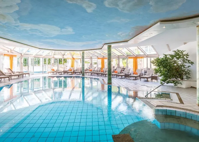 Отель Naturparkhotel Adler